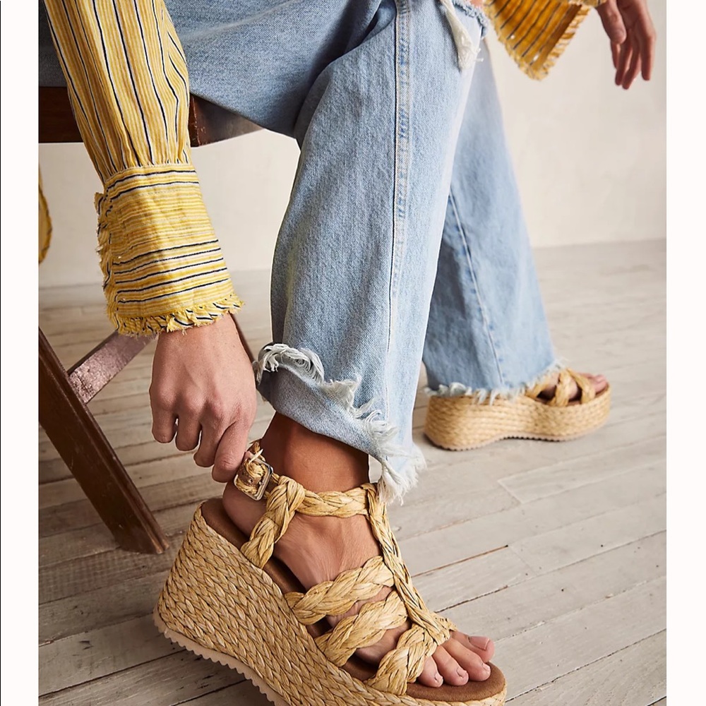 Free People Raffia Rendevous Wedge Sandal - fit like a 7